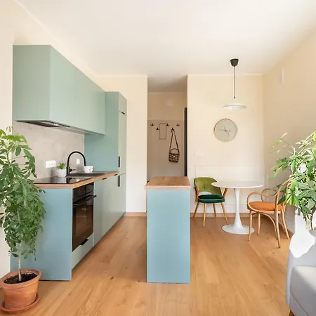 Apartment Mirowski